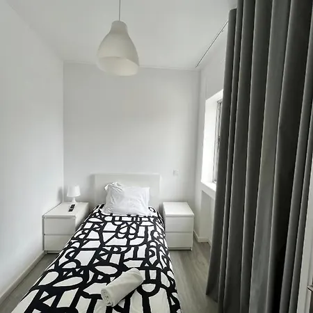 Moreira's 284 Homestay *