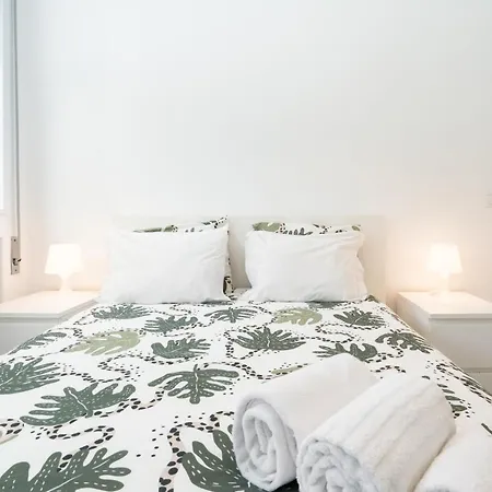 Homestay Moreira's 284 *